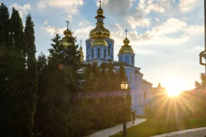 погода завтра