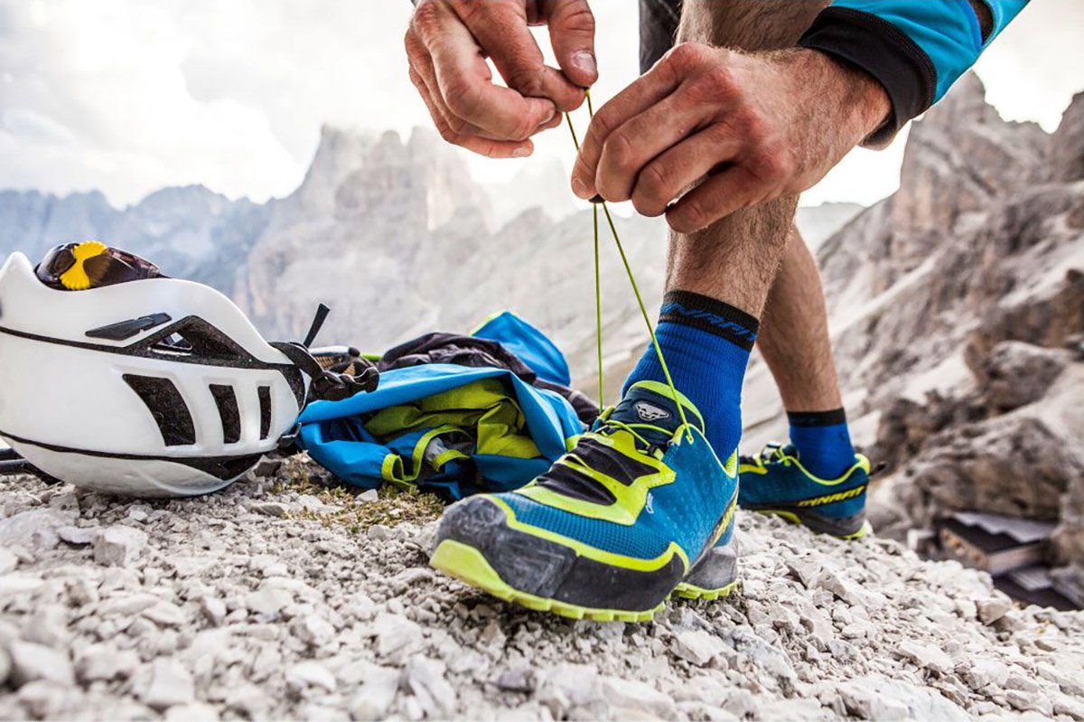 трекінгові кросівки