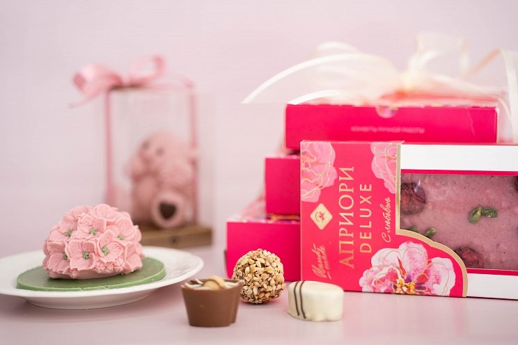 подарки на 8 марта