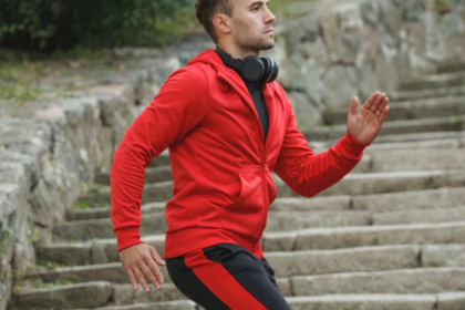 чоловічі спортивні костюми